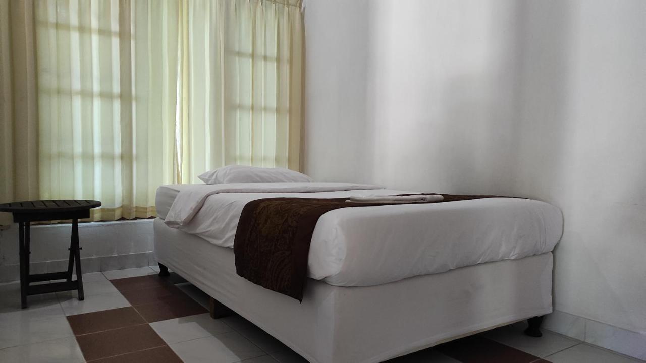 Keyani Bungalows Lovina Екстериор снимка