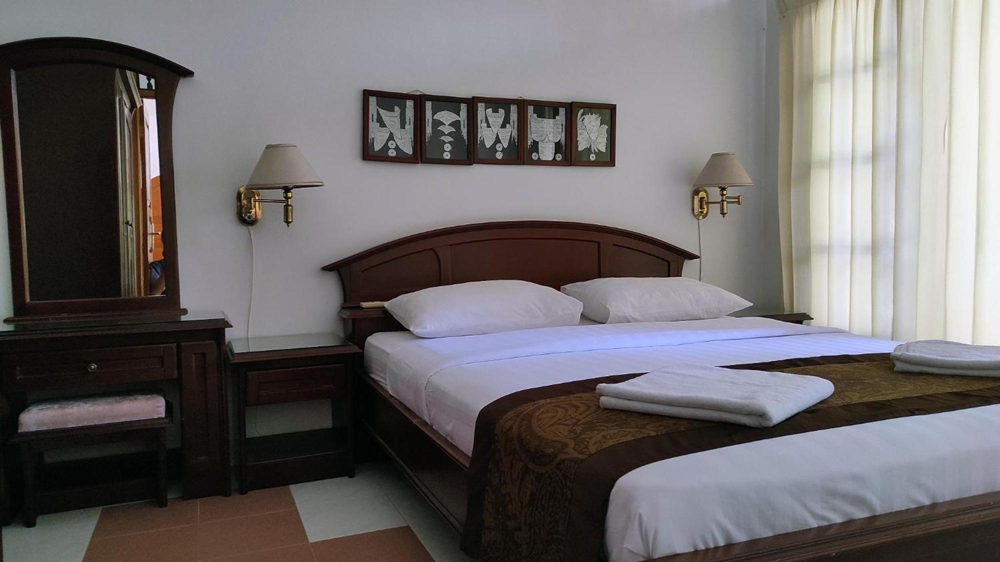 Keyani Bungalows Lovina Екстериор снимка
