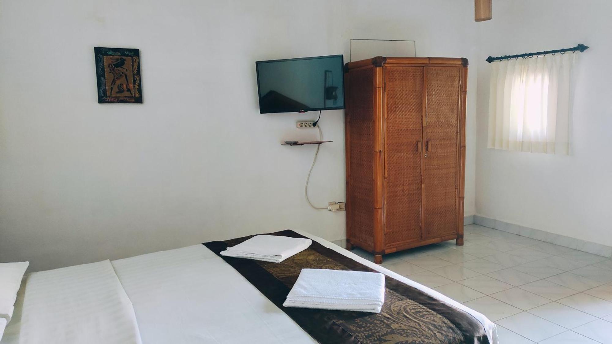 Keyani Bungalows Lovina Стая снимка