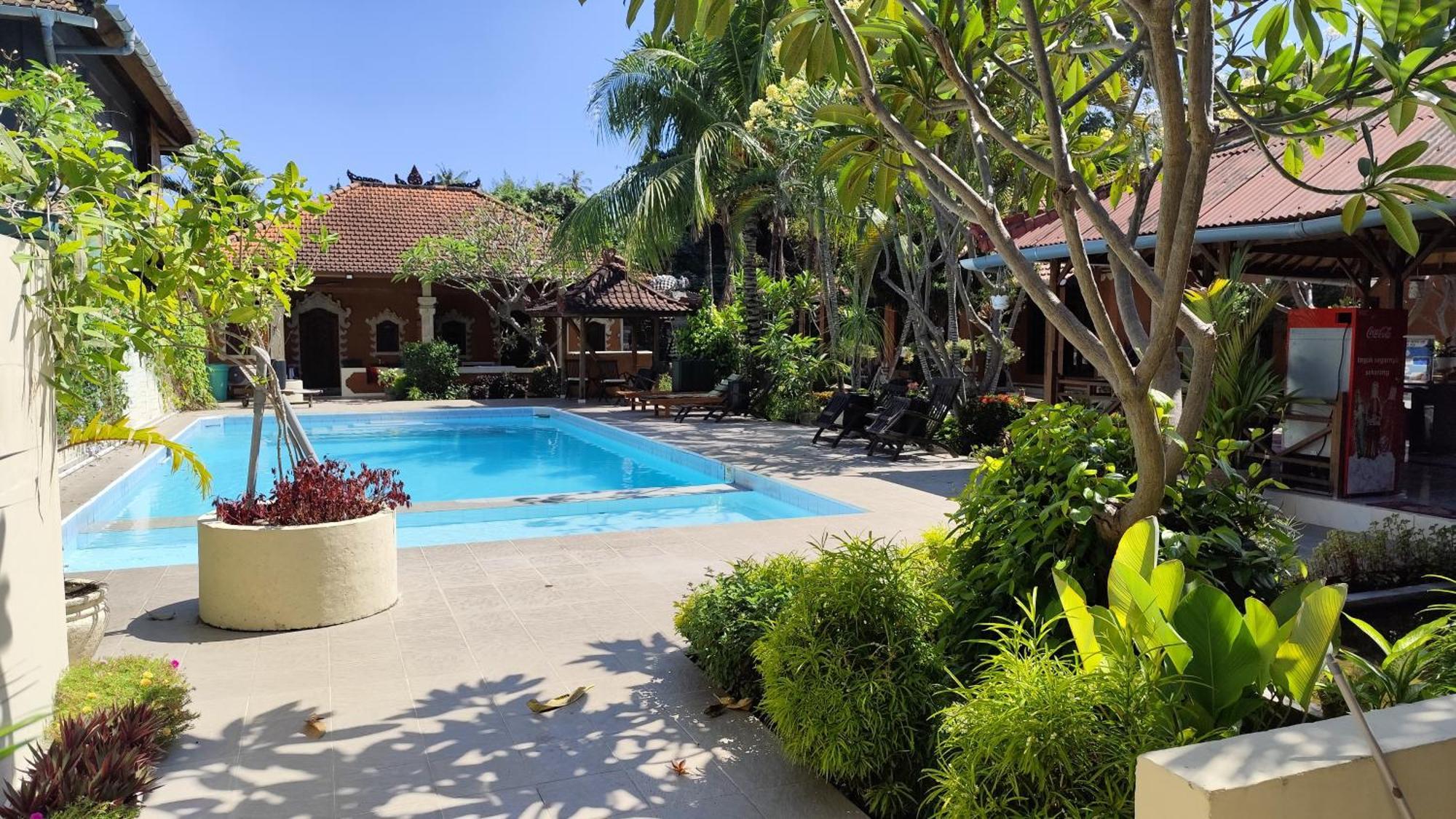 Keyani Bungalows Lovina Екстериор снимка