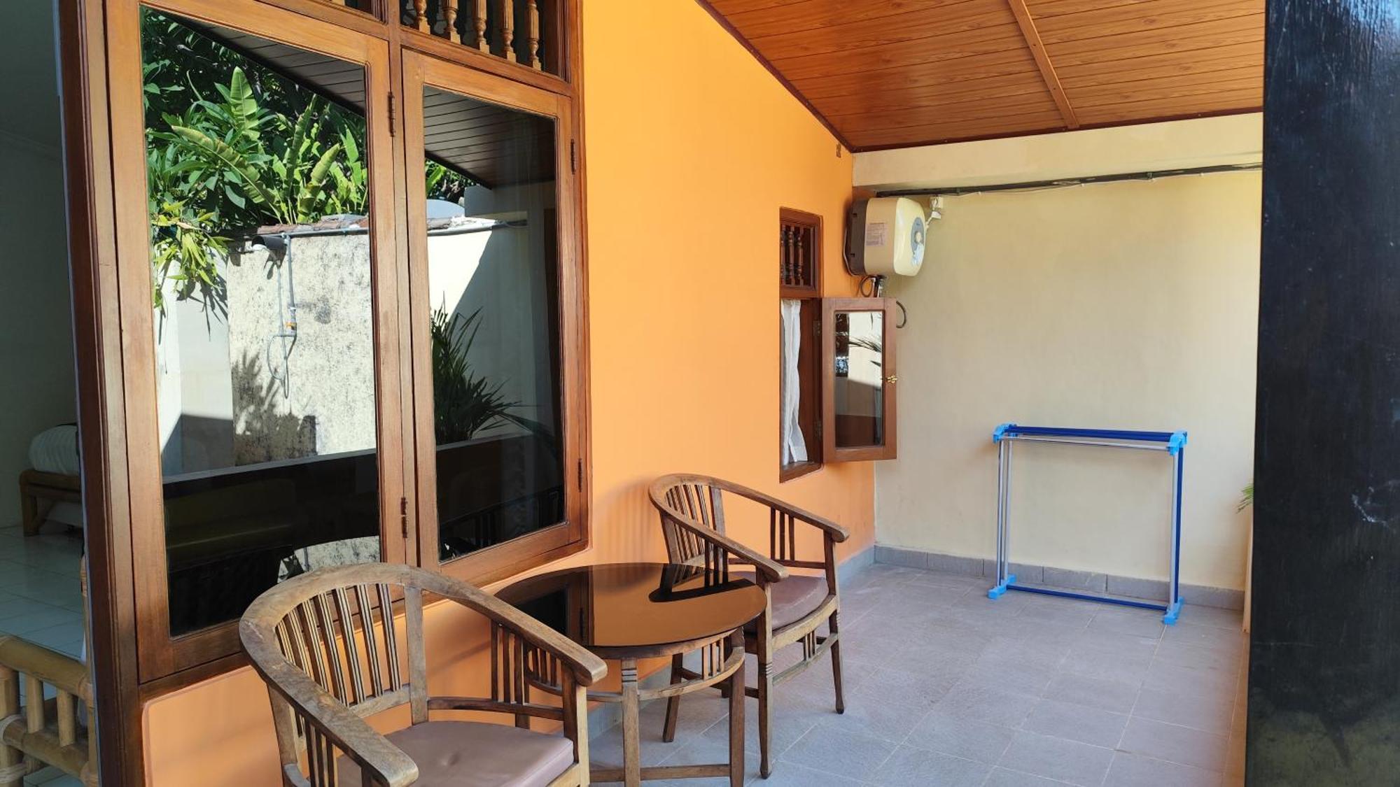 Keyani Bungalows Lovina Стая снимка