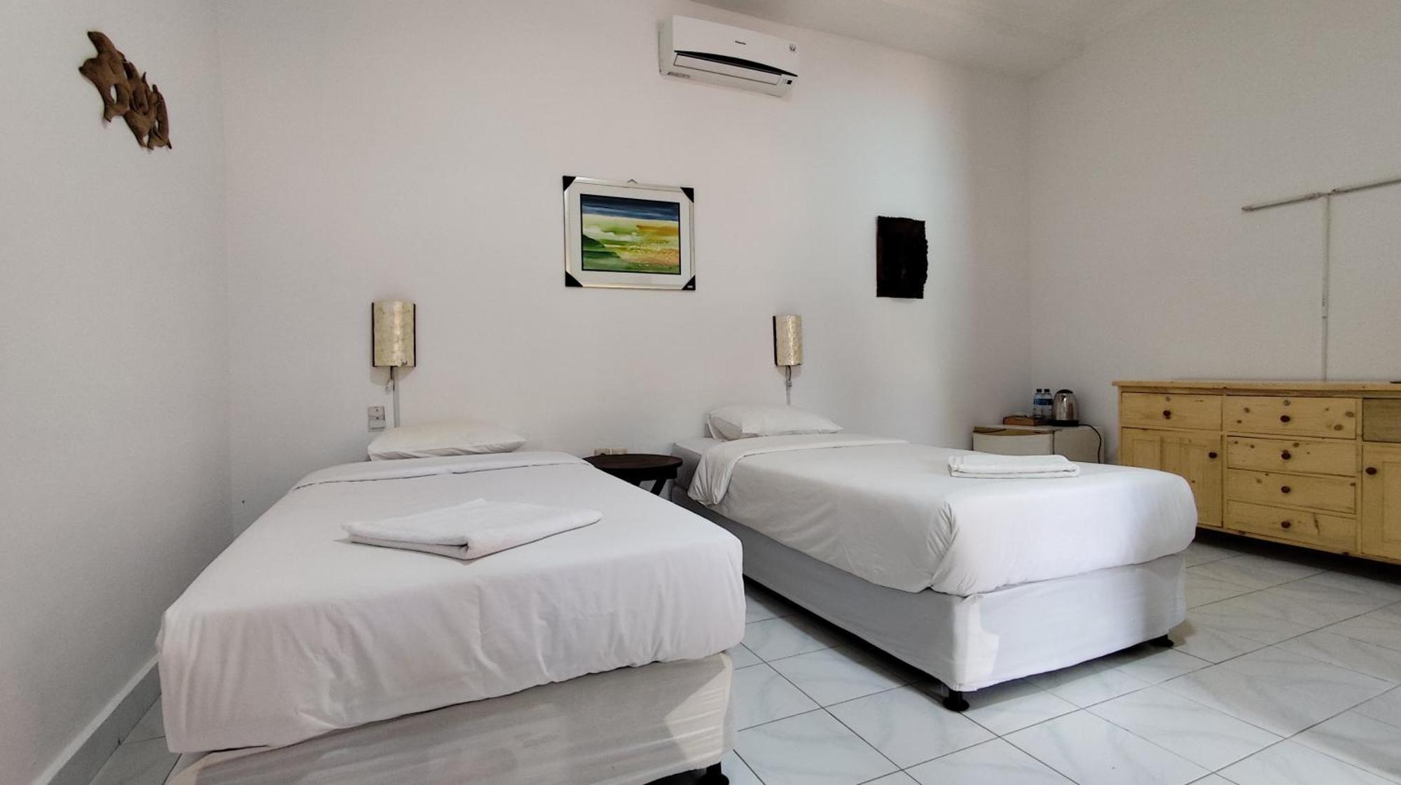 Keyani Bungalows Lovina Екстериор снимка