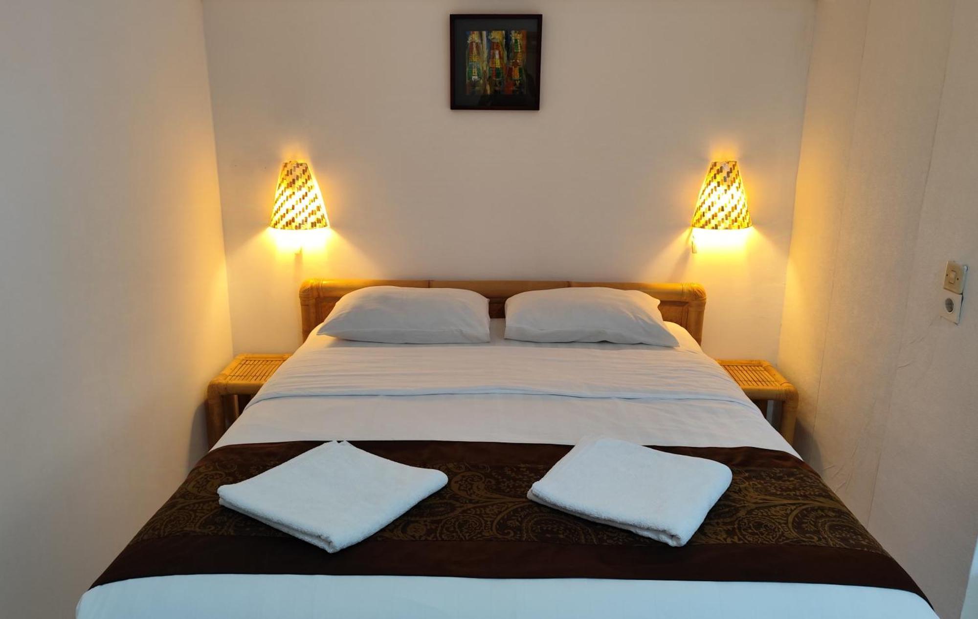 Keyani Bungalows Lovina Екстериор снимка