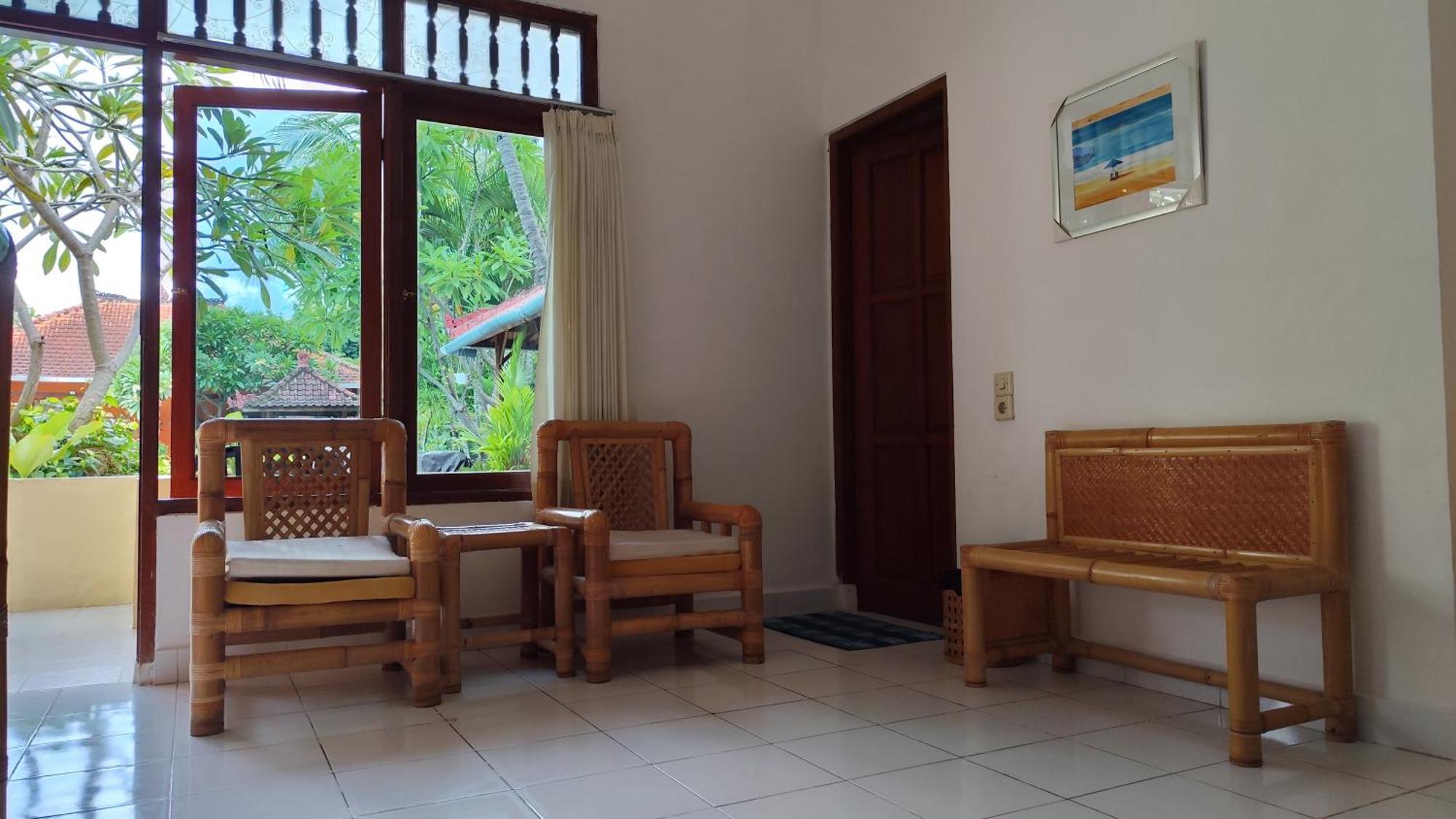 Keyani Bungalows Lovina Стая снимка