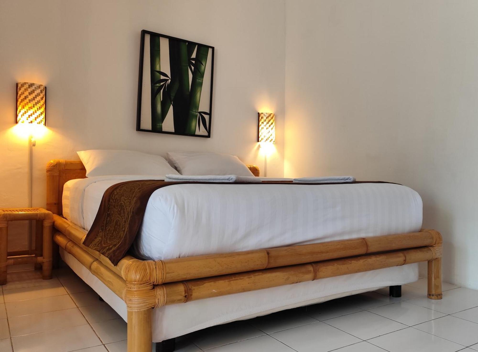Keyani Bungalows Lovina Екстериор снимка