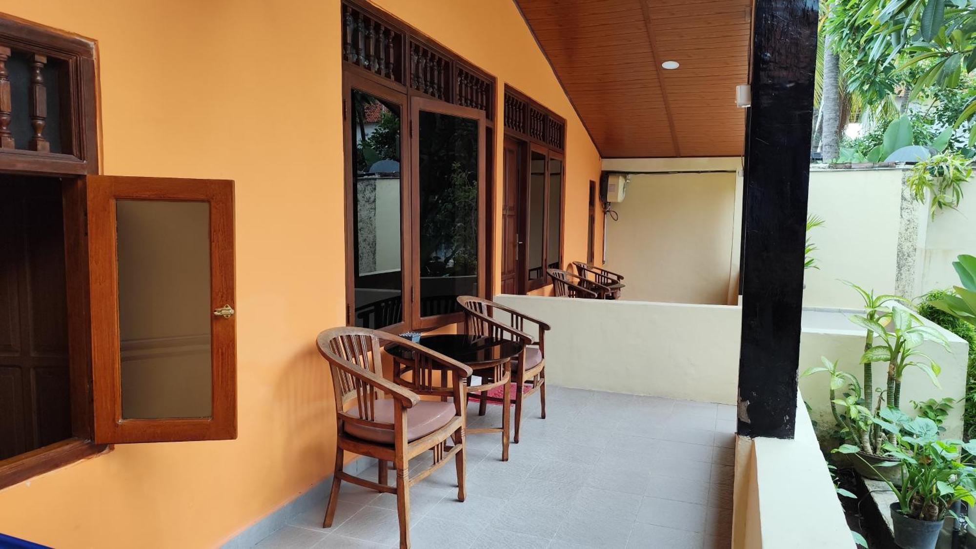 Keyani Bungalows Lovina Стая снимка
