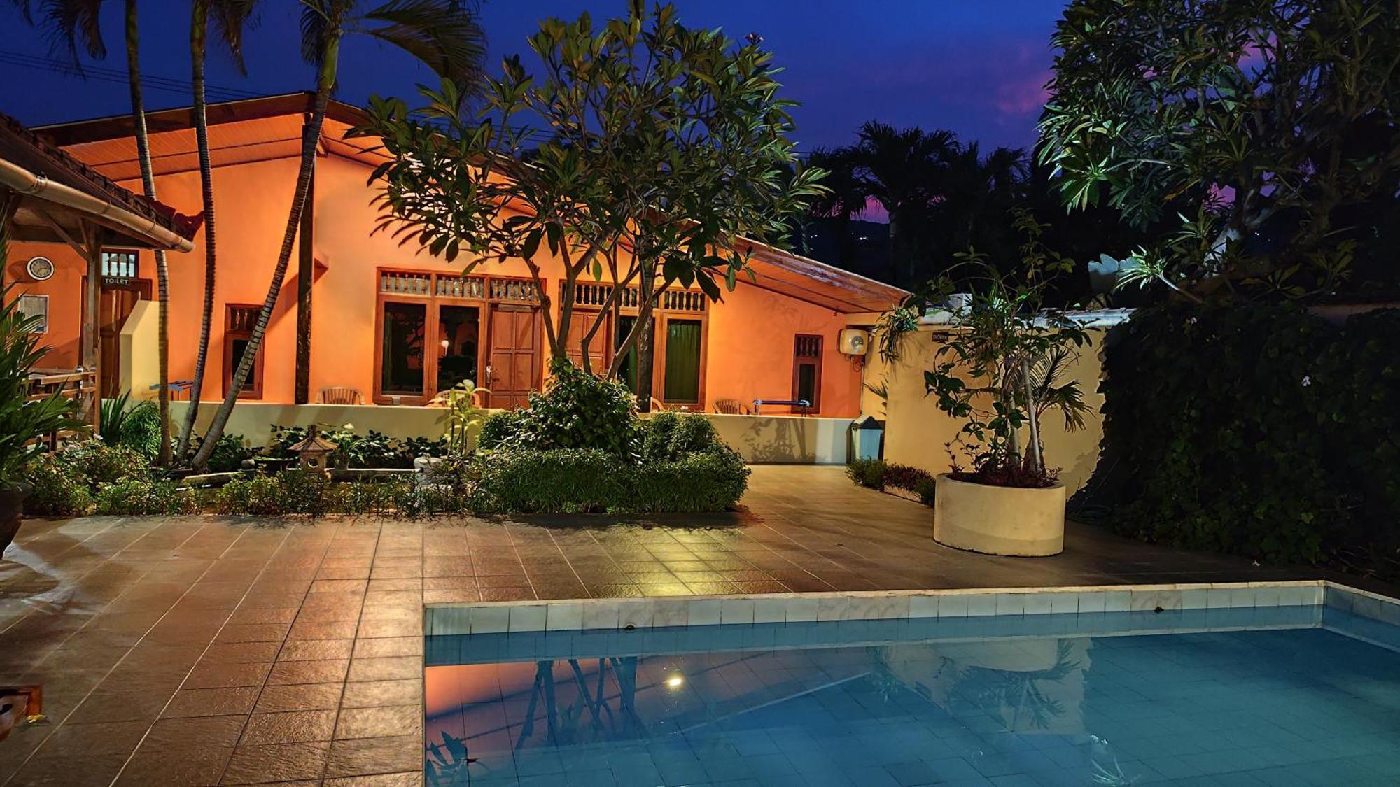 Keyani Bungalows Lovina Екстериор снимка
